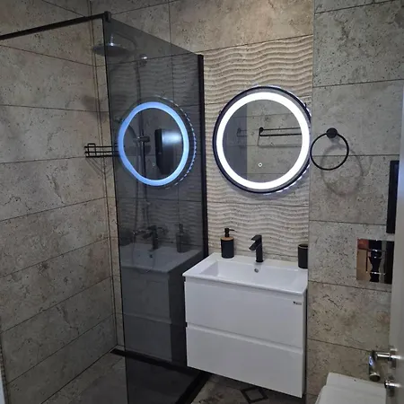 아파트 Monteverde Lift 반스코