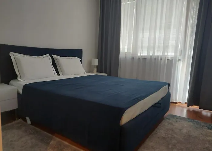 Monteverde Lift Апартамент Банско