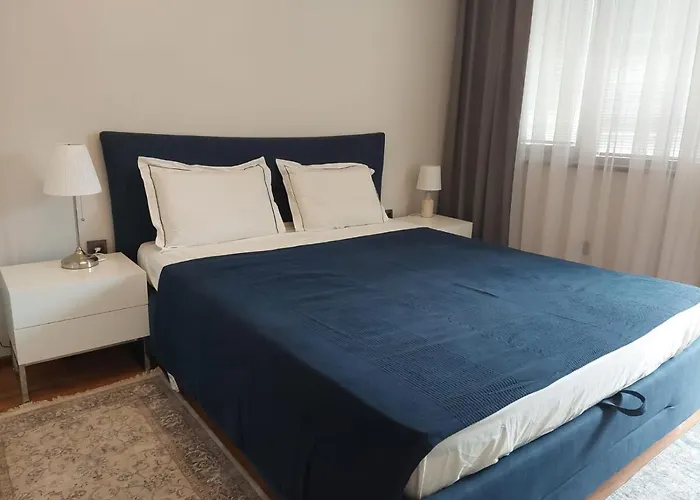 Monteverde Lift Апартамент Банско